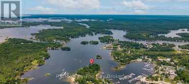 31 GIDLEY TURNPIKE | Honey Harbour Ontario | Slide Image Fifty