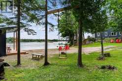 31 GIDLEY TURNPIKE | Honey Harbour Ontario | Slide Image Nine