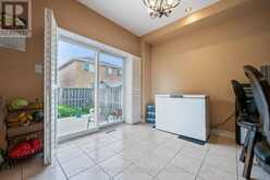 15 LUCKY LANE | Brampton Ontario | Slide Image Thirteen
