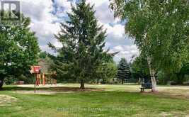 9 SPRUCE GLEN ROAD | Huntsville Ontario | Slide Image Nineteen