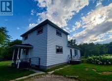 9 SPRUCE GLEN ROAD | Huntsville Ontario | Slide Image Six