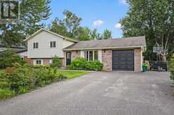 45 KEVIN CRESCENT | Bracebridge Ontario | Slide Image One
