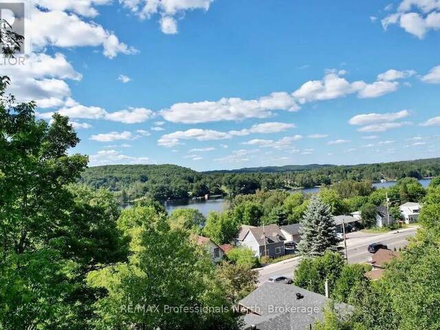 155 MAIN STREET W Huntsville Ontario, P1H 1X8 - Vacant Land For Sale