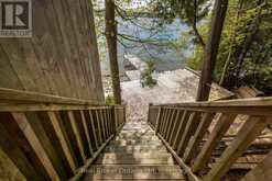 574 MALLORY BEACH ROAD | Georgian Bluffs Ontario | Slide Image Thirty-two