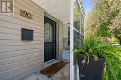 90 DEAN AVENUE | Guelph Ontario | Slide Image Five