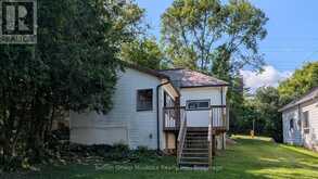 18 SUSAN STREET W | Huntsville Ontario | Slide Image Twenty-two