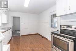 18 SUSAN STREET W | Huntsville Ontario | Slide Image Nine