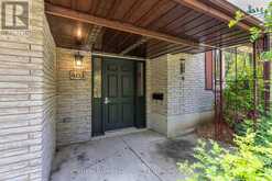 481 4TH 'A' STREET W | Owen Sound Ontario | Slide Image Three
