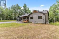 1097 HAWK VALLEY ROAD | Haliburton Ontario | Slide Image Six