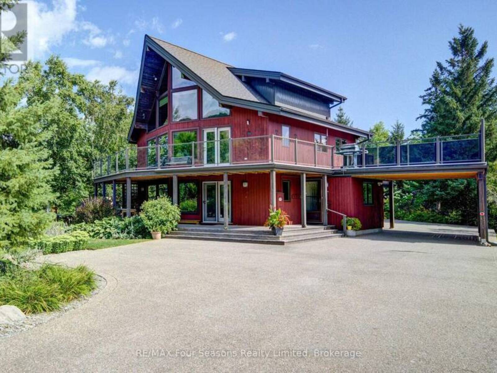 141 JOZO WEIDER BOULEVARD, The Blue Mountains, Ontario L9Y 0P7