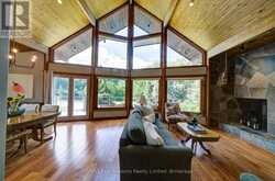 141 JOZO WEIDER BOULEVARD | The Blue Mountains Ontario | Slide Image Twelve