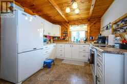 2315 ASPDIN ROAD | Huntsville Ontario | Slide Image Seven