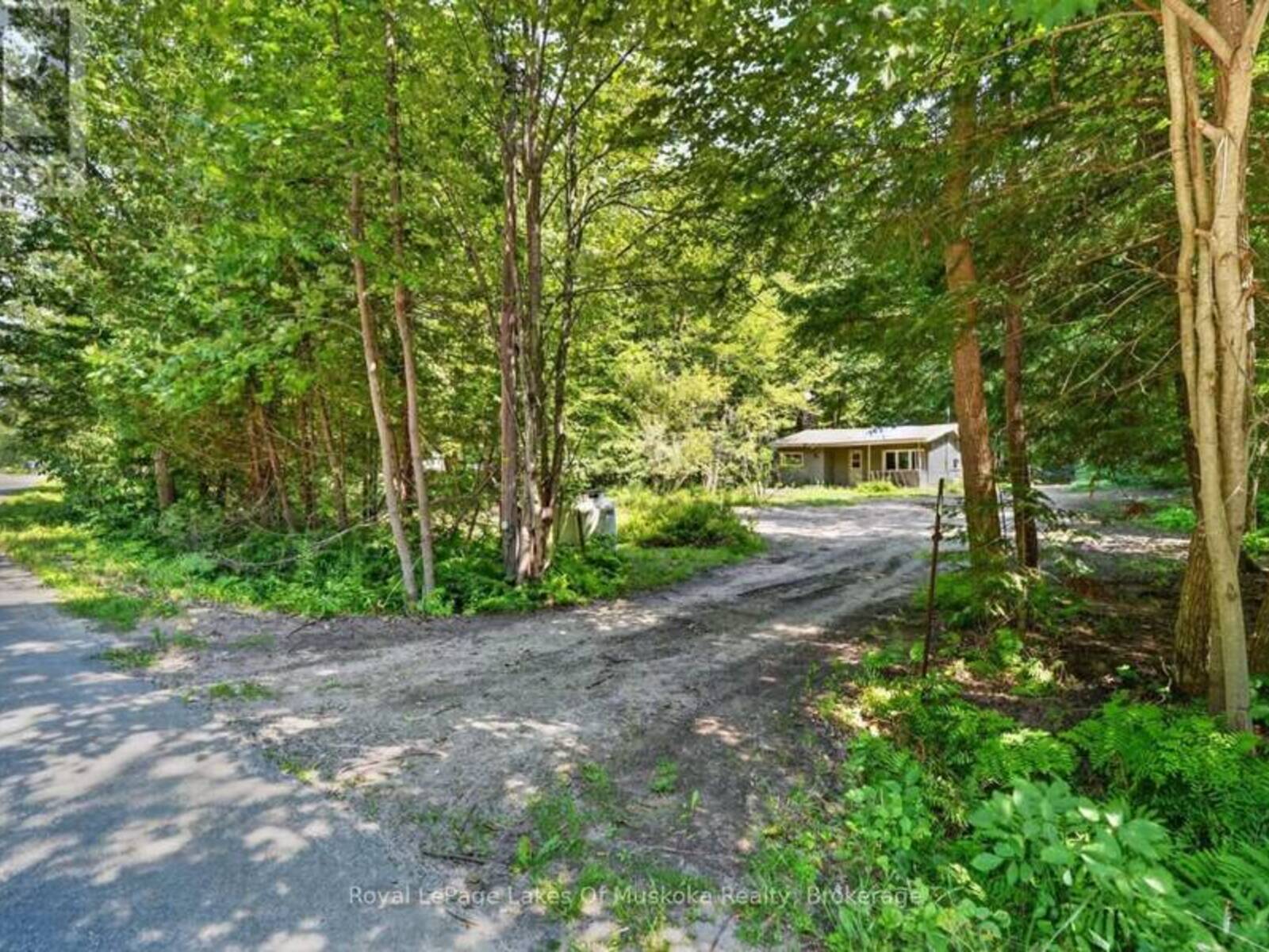 1341 GOLDEN BEACH ROAD, Bracebridge, Ontario P1L 1W8