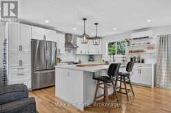 23 LOCK STREET | Rosseau Ontario | Slide Image Eleven