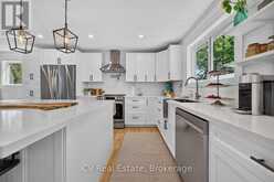 23 LOCK STREET | Rosseau Ontario | Slide Image Fourteen