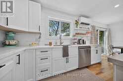23 LOCK STREET | Rosseau Ontario | Slide Image Fifteen