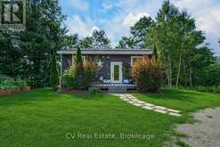 23 LOCK STREET | Rosseau Ontario | Slide Image Two