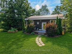 23 LOCK STREET Rosseau Ontario, P0C 1J0