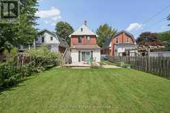 163 PERTH STREET | Stratford Ontario | Slide Image Thirty