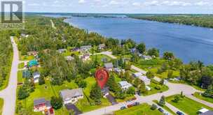 7 GREENWOOD CRESCENT | Kawartha Lakes Ontario | Slide Image Three