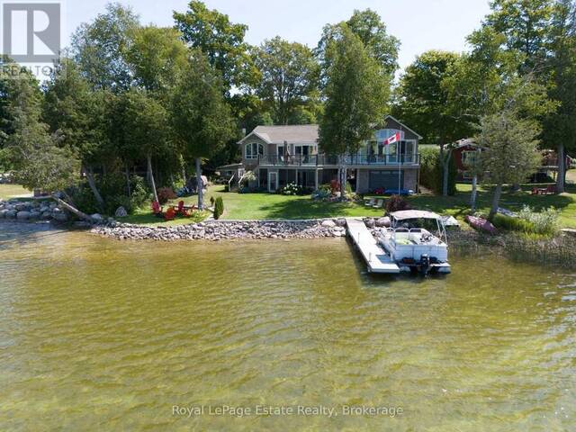 51 MACDONALD STREET South Bruce Peninsula Ontario, N0H 1A0 - 3 Bedrooms Waterfront Home For sale