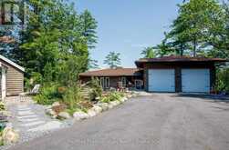 2164 169 MUSKOKA ROAD | Gravenhurst Ontario | Slide Image Five