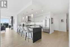 1305 - 71 WYNDHAM STREET S | Guelph Ontario | Slide Image Eight