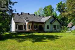 1056 XAVIER STREET | Gravenhurst Ontario | Slide Image Thirty-nine