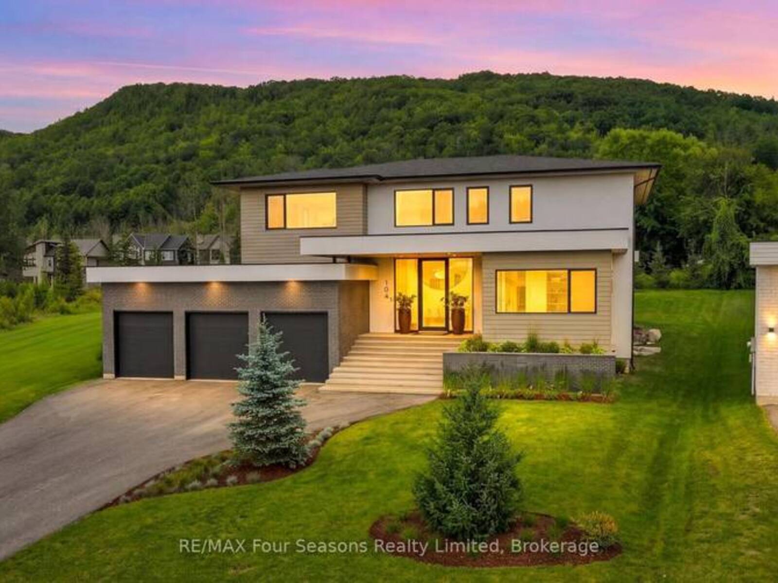 102 BARTON BOULEVARD, The Blue Mountains, Ontario N0H 1J0