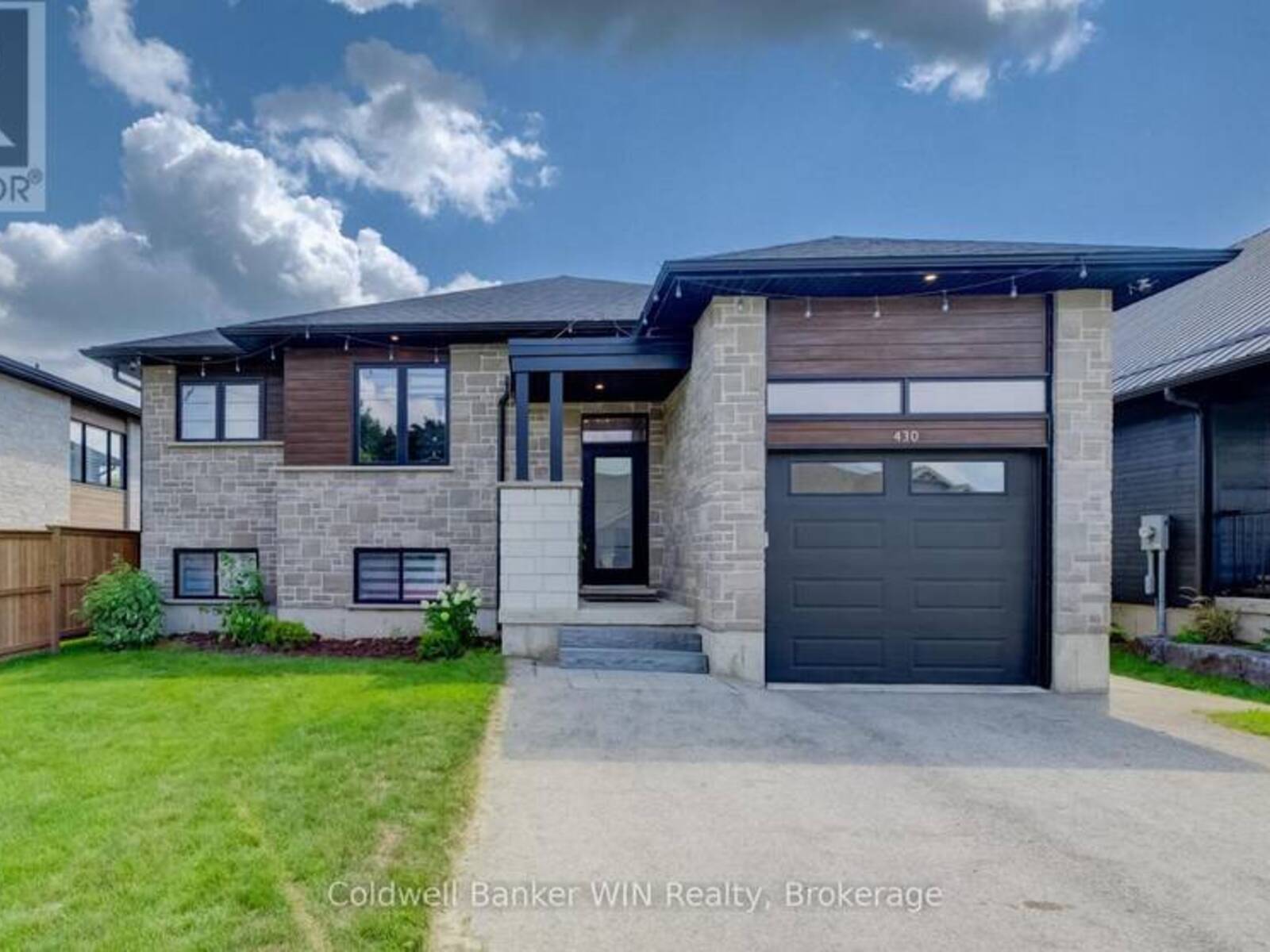430 WELLINGTON STREET E, Mount Forest, Ontario N0G 2L4