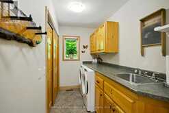 276 JEFFREY ROAD N | Magnetawan Ontario | Slide Image Thirty-one