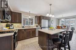 43 GOLDENVIEW DRIVE | Guelph Ontario | Slide Image Twelve