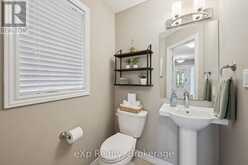 43 GOLDENVIEW DRIVE | Guelph Ontario | Slide Image Sixteen