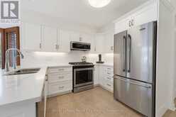 59 LYNCH CIRCLE | Guelph Ontario | Slide Image Fifteen