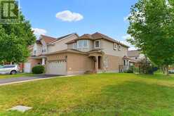 59 LYNCH CIRCLE | Guelph Ontario | Slide Image Two