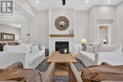 26 HAGEN HOLLOW | Whitchurch-Stouffville Ontario | Slide Image Sixteen