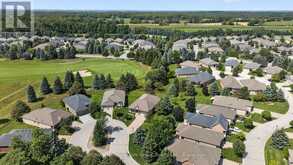 26 HAGEN HOLLOW | Whitchurch-Stouffville Ontario | Slide Image Three
