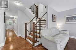 3 GLASGOW CRESCENT | Georgina Ontario | Slide Image Six