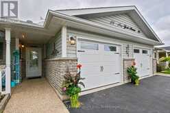 28 NEW YORK AVENUE | Wasaga Beach Ontario | Slide Image Two