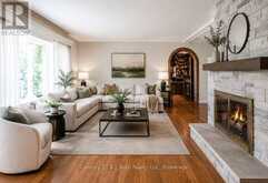 26 DALTON CRESCENT N | Orillia Ontario | Slide Image Eight