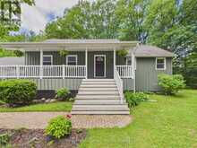 1130 CEDAR LANE | Bracebridge Ontario | Slide Image Three