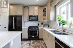 204 MACTAY DRIVE | Chatsworth Ontario | Slide Image Sixteen