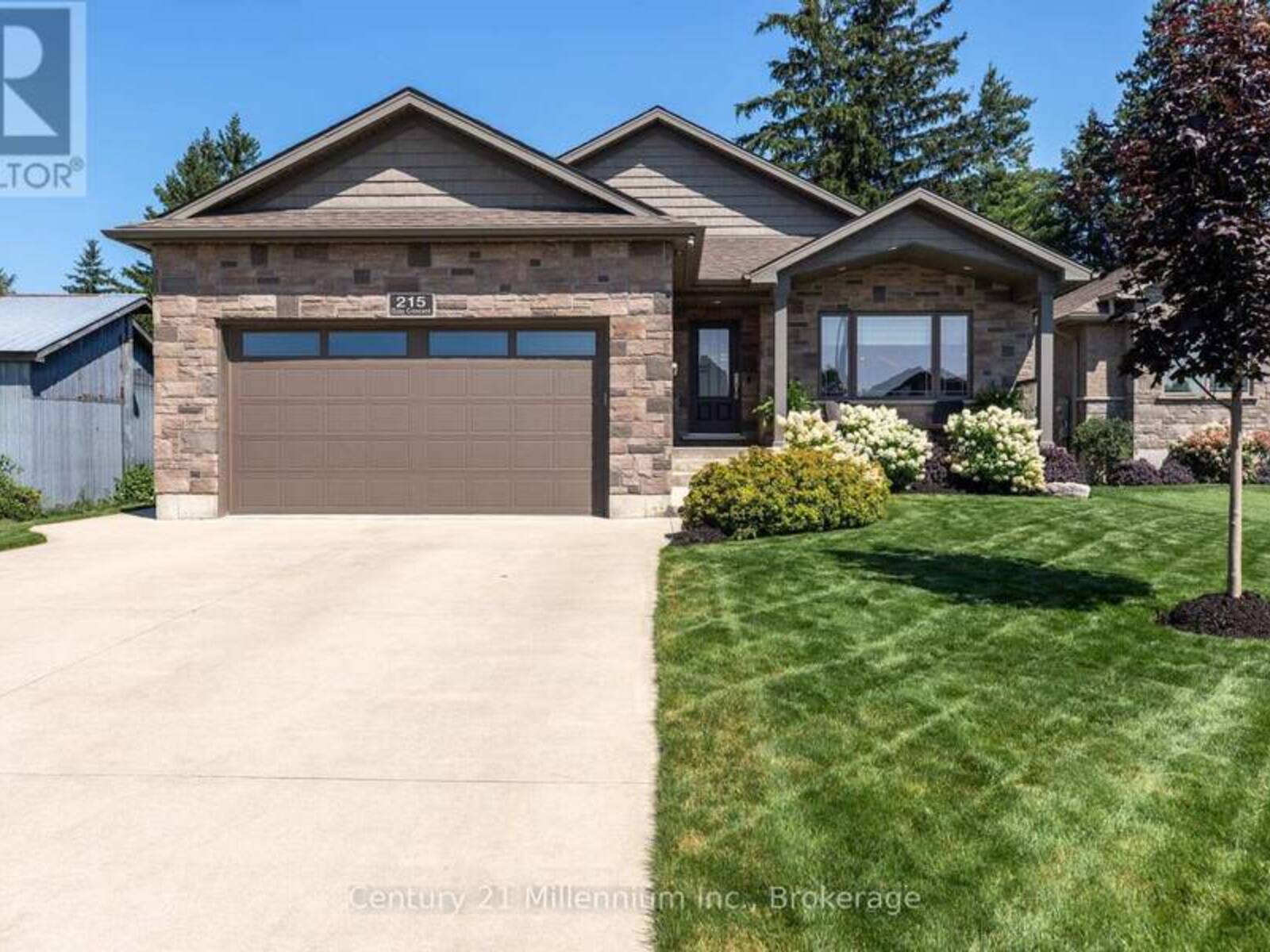 215 DJAY CRESCENT, Durham, Ontario N0G 1R0