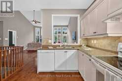 7 STORMONT COURT | Bracebridge Ontario | Slide Image Twelve