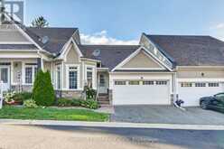 7 STORMONT COURT | Bracebridge Ontario | Slide Image Two