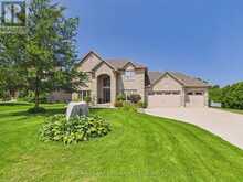4 SCOTT CRESCENT | Kincardine Ontario | Slide Image Two