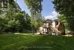 820 MANITOBA STREET | Bracebridge Ontario | Slide Image Twenty-seven