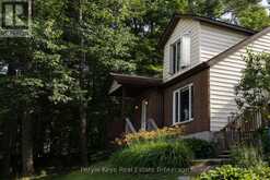 820 MANITOBA STREET | Bracebridge Ontario | Slide Image Thirty-four