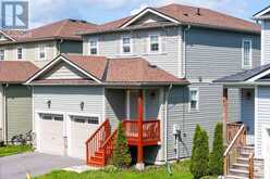 81 DOUGLAS DRIVE | Bracebridge Ontario | Slide Image Eleven