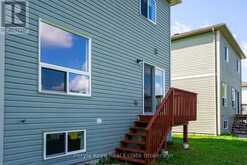 81 DOUGLAS DRIVE | Bracebridge Ontario | Slide Image Twenty-four